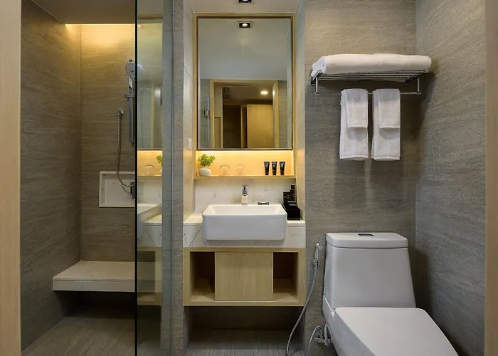 Hotel Eleven Sukhumvit 11 By Kingston