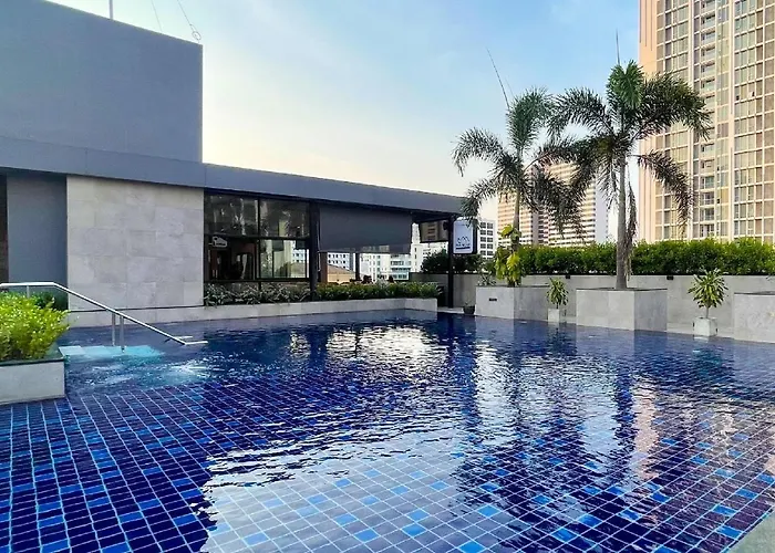 Eleven Sukhumvit 11 By Kingston Hotel 4*