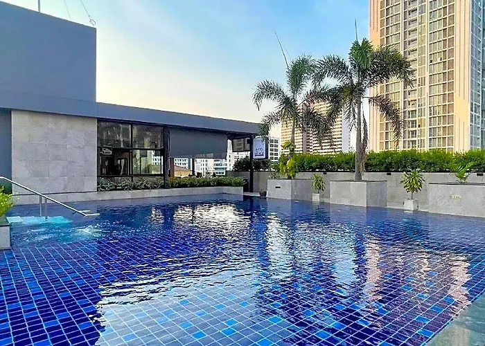 Eleven Sukhumvit 11 By Kingston Hotel