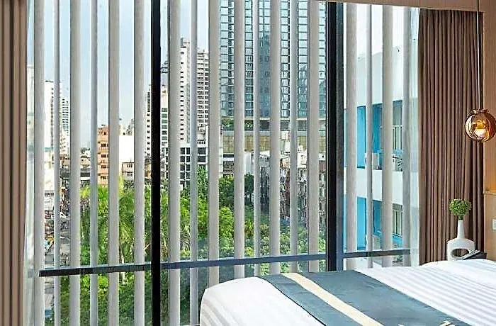 Hotel Eleven Sukhumvit 11 By Kingston 4*