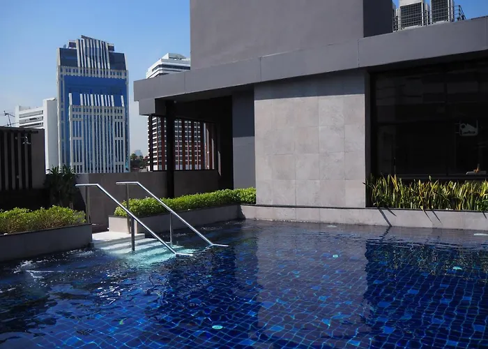 Eleven Sukhumvit 11 By Kingston 4*
