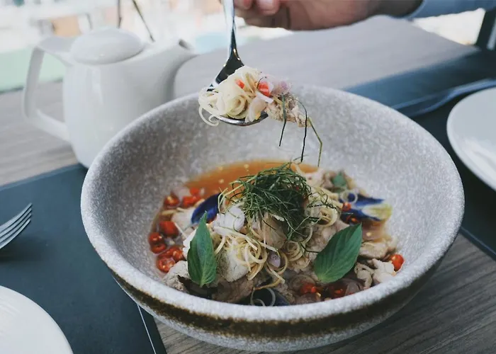 Eleven Sukhumvit 11 By Kingston Hotel